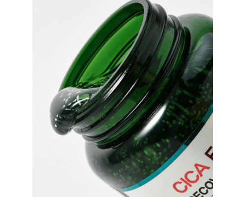 Ampoule rigenerante alla centella asiatica Cica FarmStay